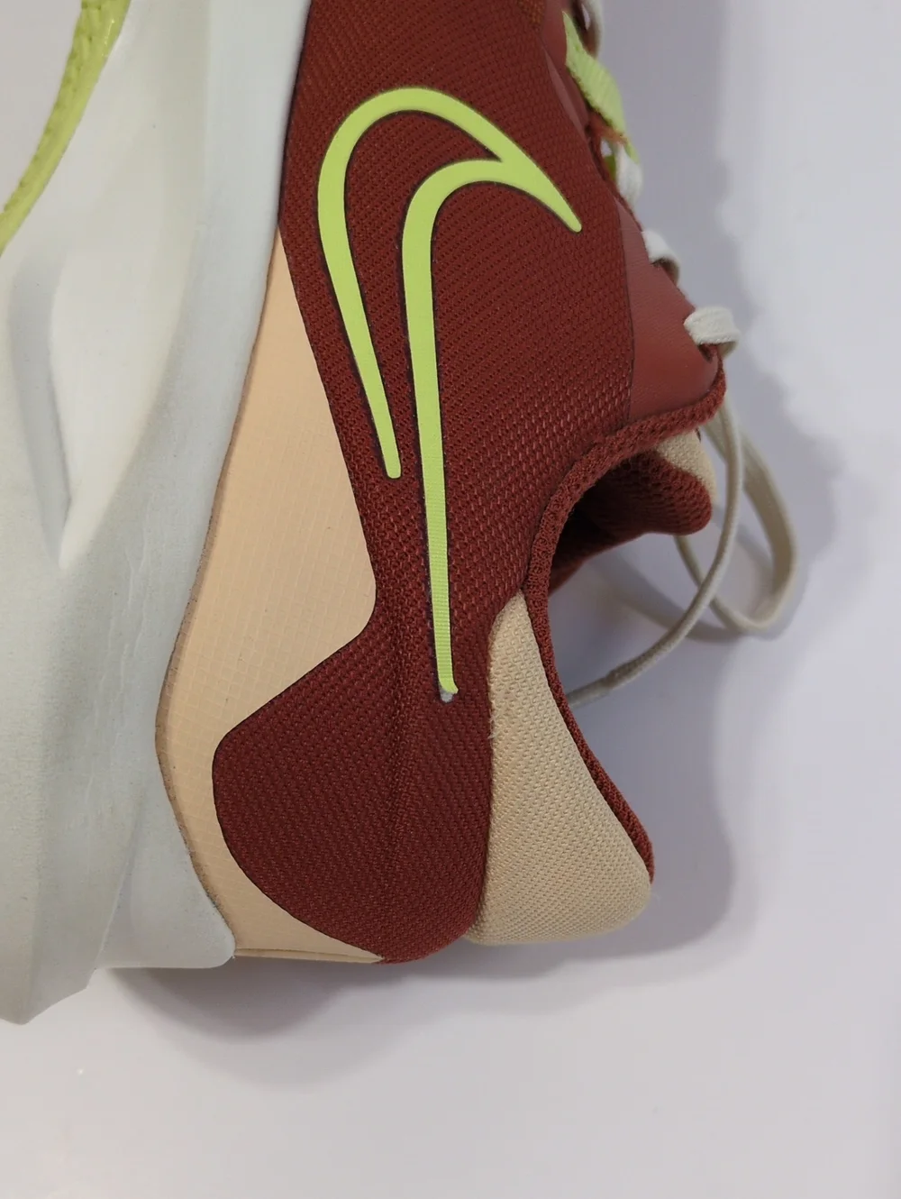 ​Nike Wmns Precision 6 Rugged Orange Lemon Twist Sneakers Womens Size 6